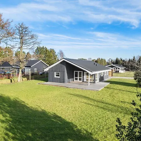 3 Bedroom Gorgeous In *